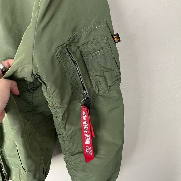 Alpha Industries MA 1 Bomber Flight Military Style Jacket Large - Picture 4 of 13